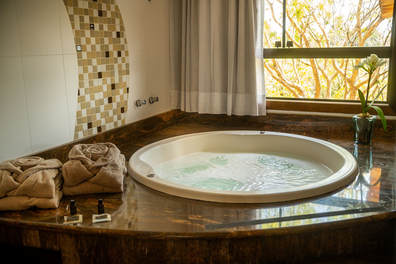 Banheira de hidromassagem com vista